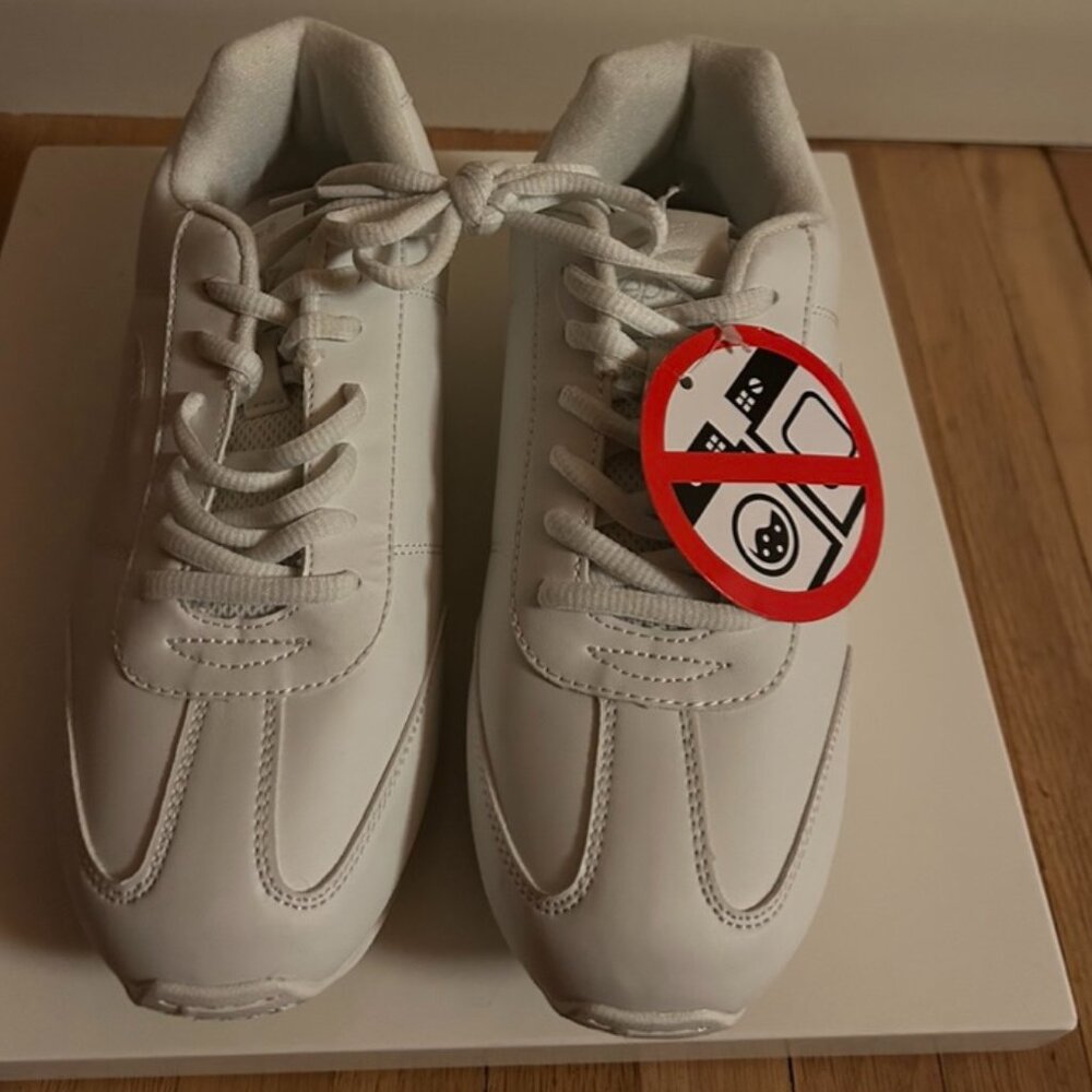 NEW ZEPHZ Tumble‎ Cheerleading Shoes Women's Size 8
